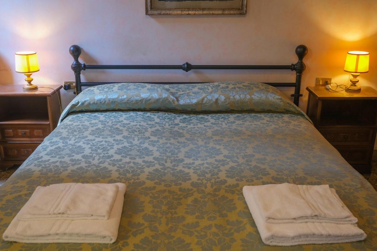Chambre Triple avec Salle de Bains Commune