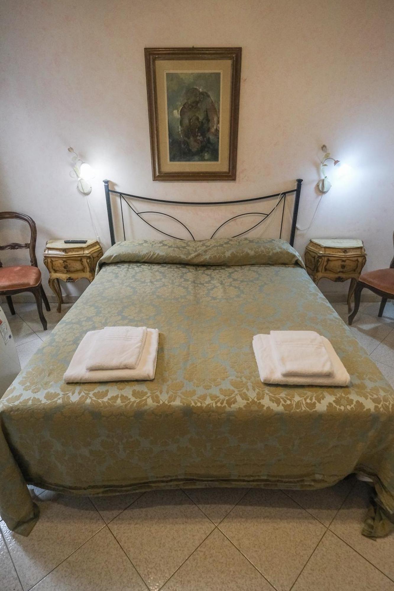 Chambre Double avec Salle de Bains Privative